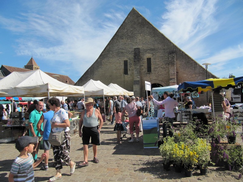 Le marché de Saint Pierre en auge